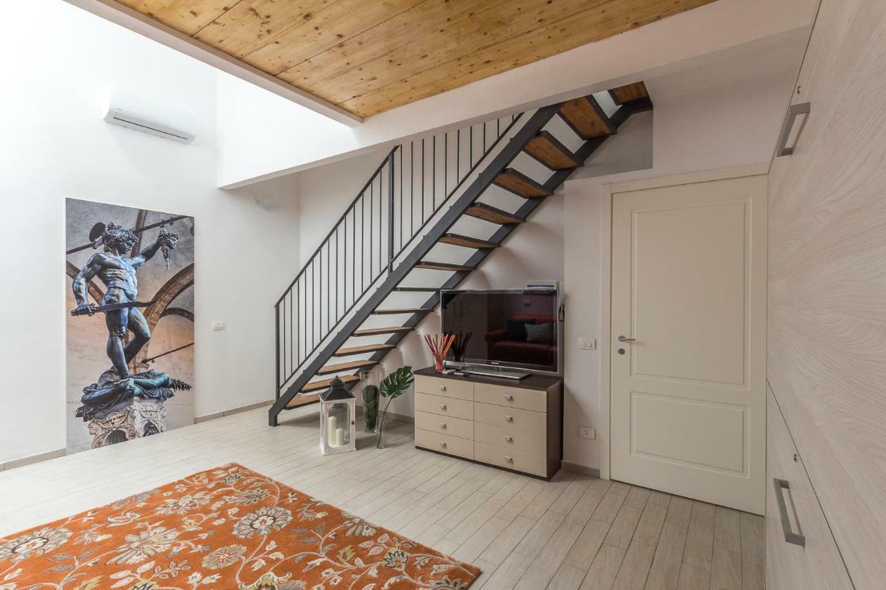 פירנצה Emma & Olga Apartments -In The City Centre- מראה חיצוני תמונה